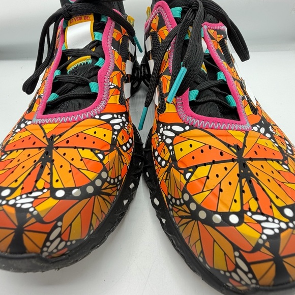 WEB BOOST DAY OF THE DEAD MENS RUNNING SHOE PRIMEKNIT MONARCH
BUTTERFLIES ORANGE - Picture 3 of 11